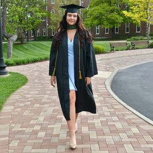 Meet your Posher, Madison